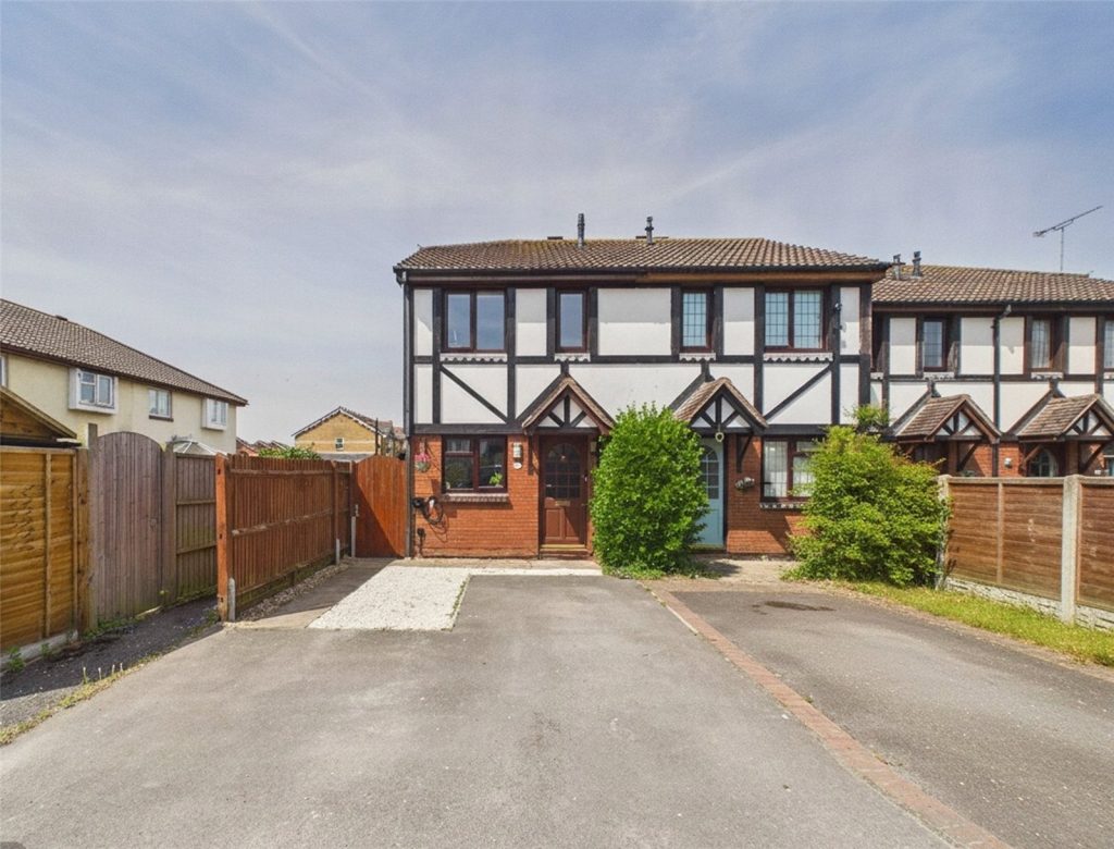 Ladysmith Close, Christchurch, Dorset, BH23 3DR
