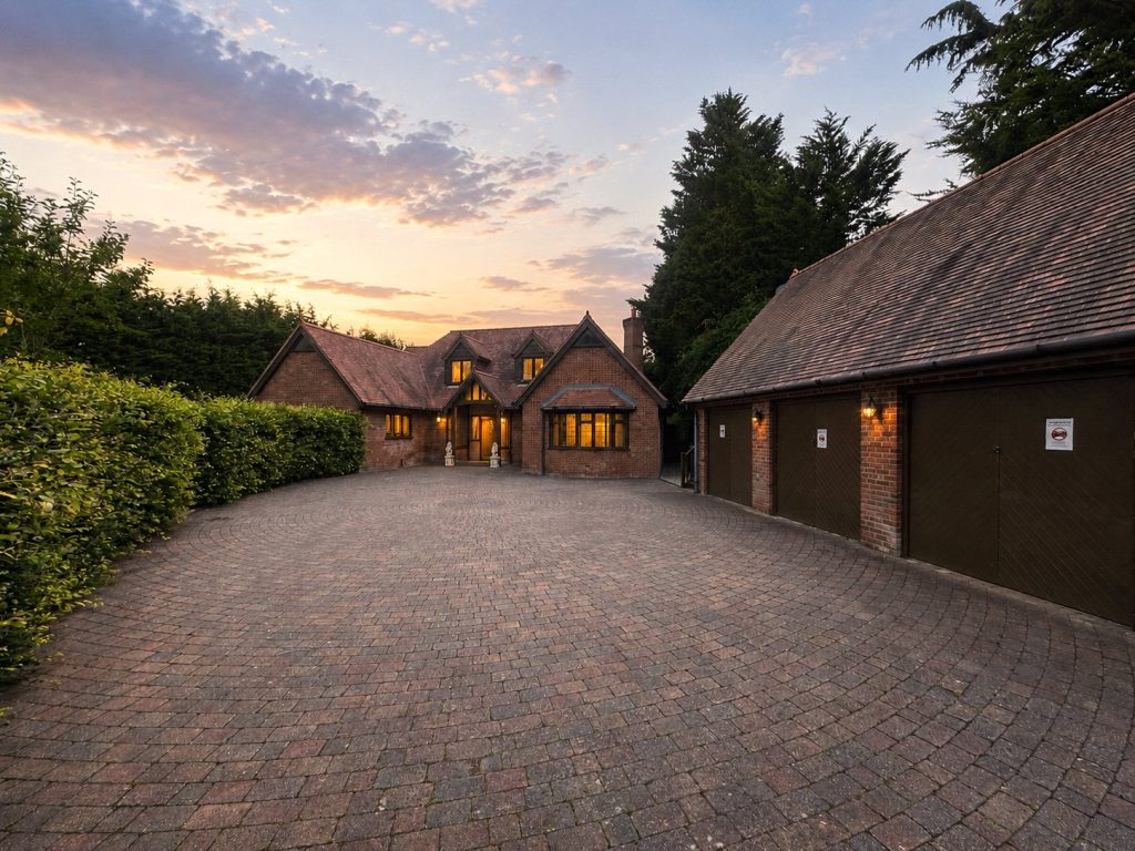 Matchams Lane, Hurn, Christchurch, Dorset, BH23 6AW