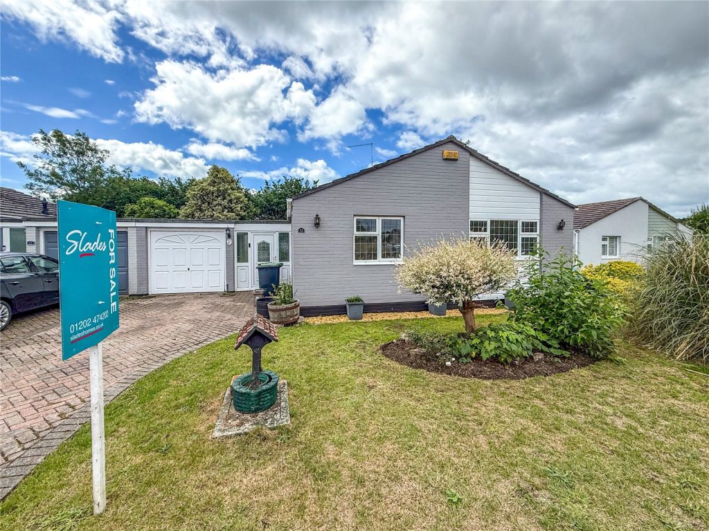 Bodowen Road, Burton, Christchurch, Dorset, BH23 7JL