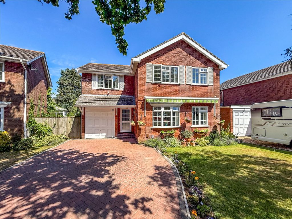 Medlar Close, Burton, Christchurch, Dorset, BH23 7PG