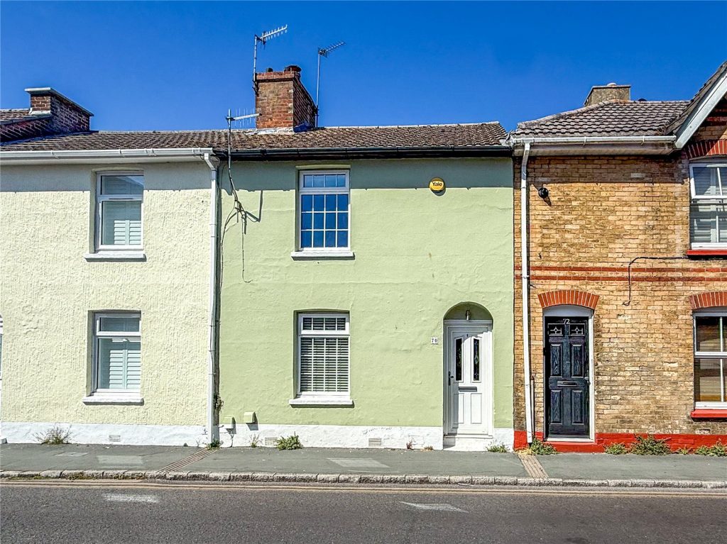 Purewell, Christchurch, Dorset, BH23 1ES