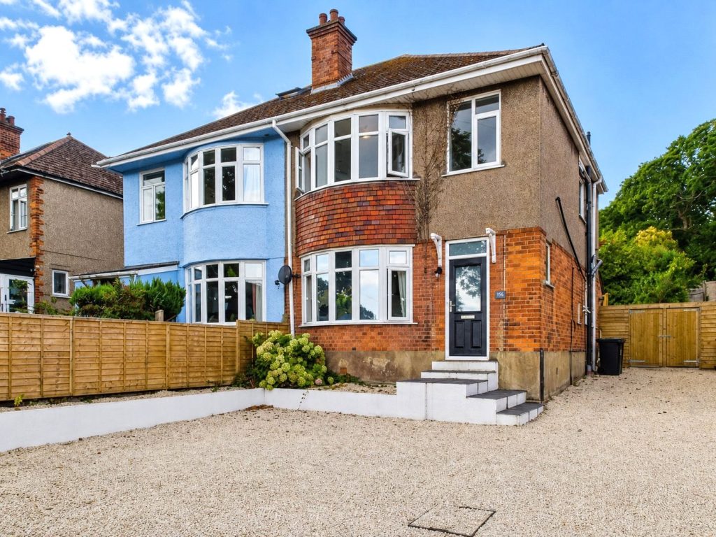 Iford Lane, Bournemouth, Dorset, BH6 5NE
