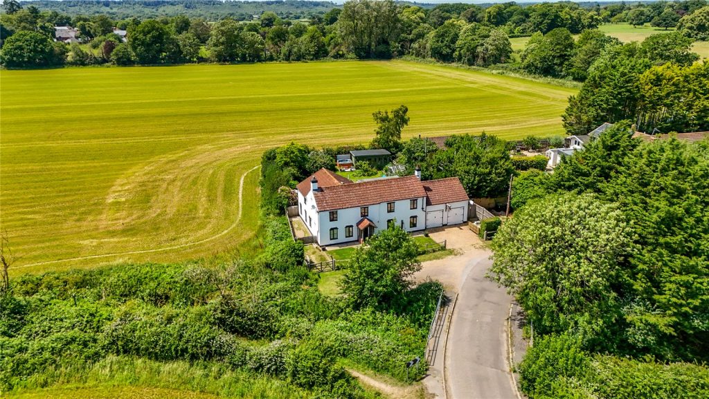 Bockhampton Road, Bockhampton, Christchurch, Dorset, BH23 7AE