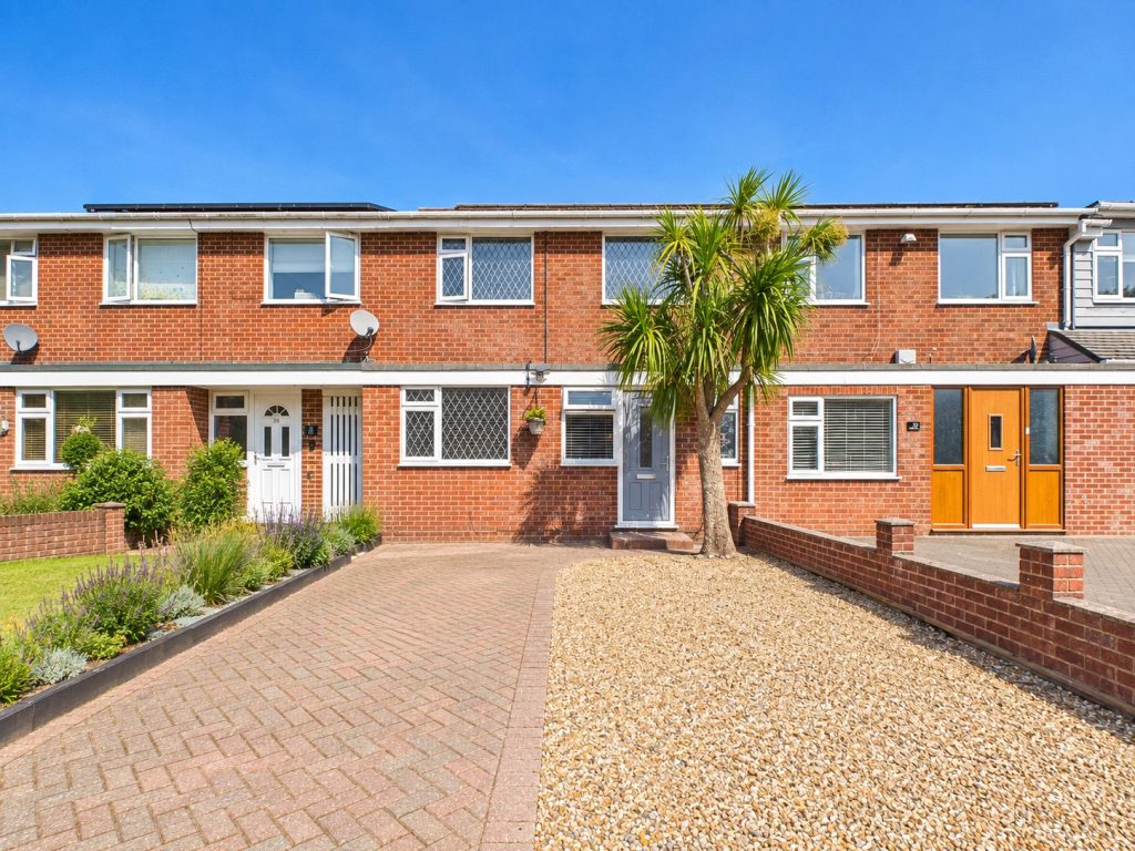 Burnham Road, Burton, Christchurch, Dorset, BH23 7ND