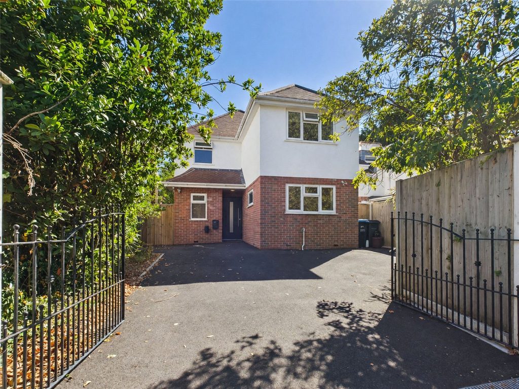 Colemore Road, Boscombe East, Bournemouth, Dorset, BH7 6RZ