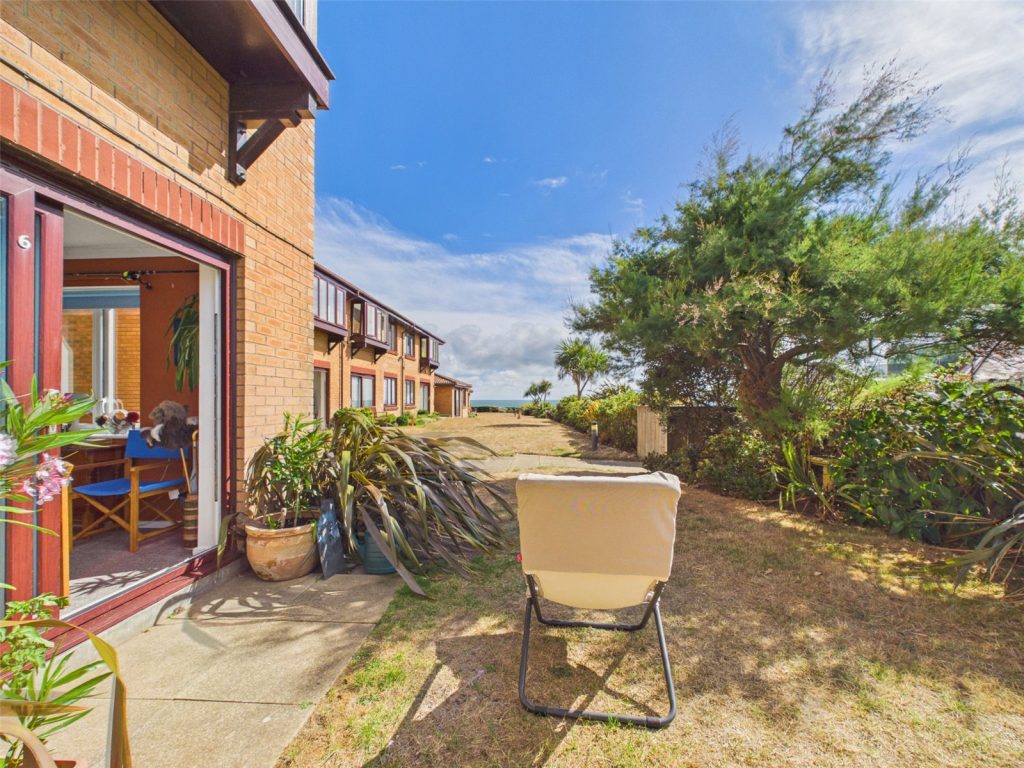 Admiralty Road, Bournemouth, Dorset, BH6 4BL