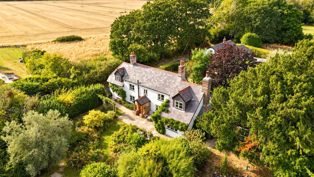 Beckley, Christchurch, Dorset, BH23 7ED