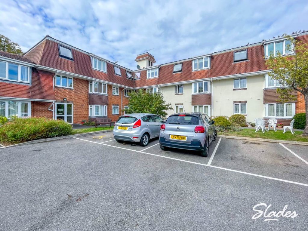 Sandringham Court, 101 Avon Road, Charminster
