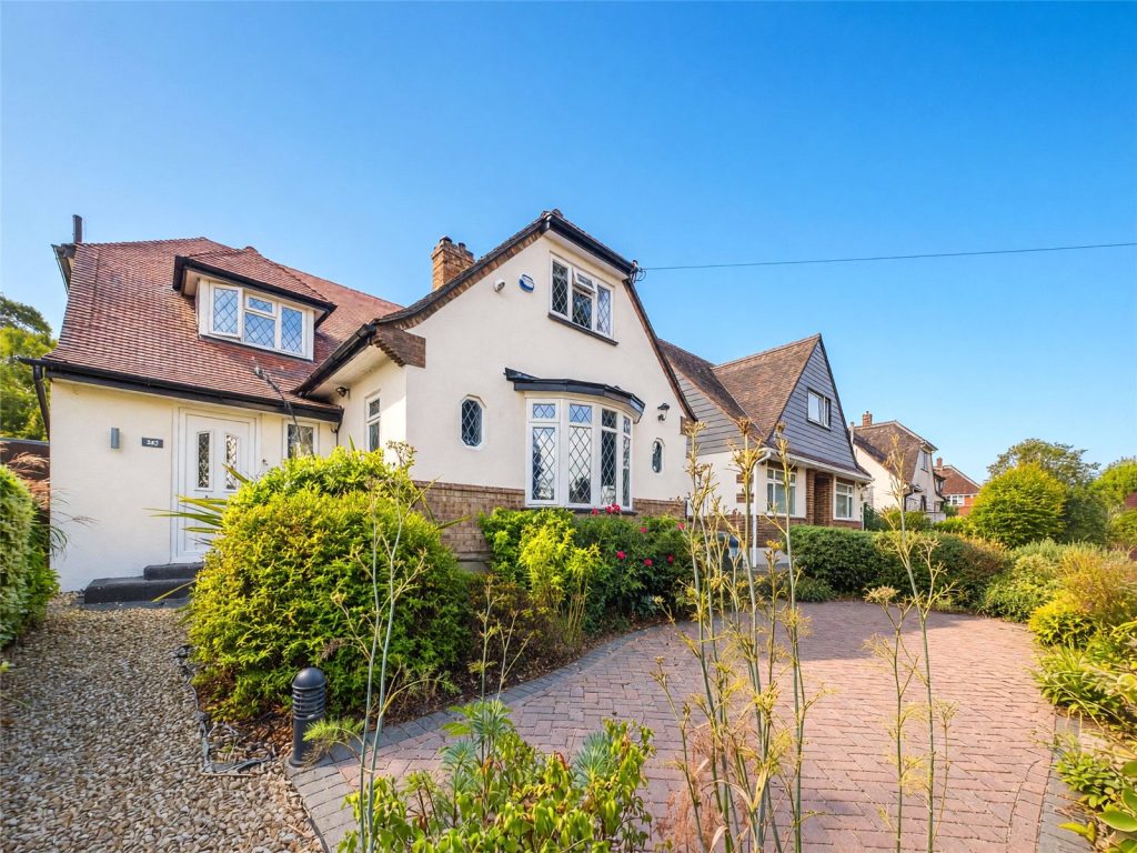 #4 Harewood Avenue, Bournemouth