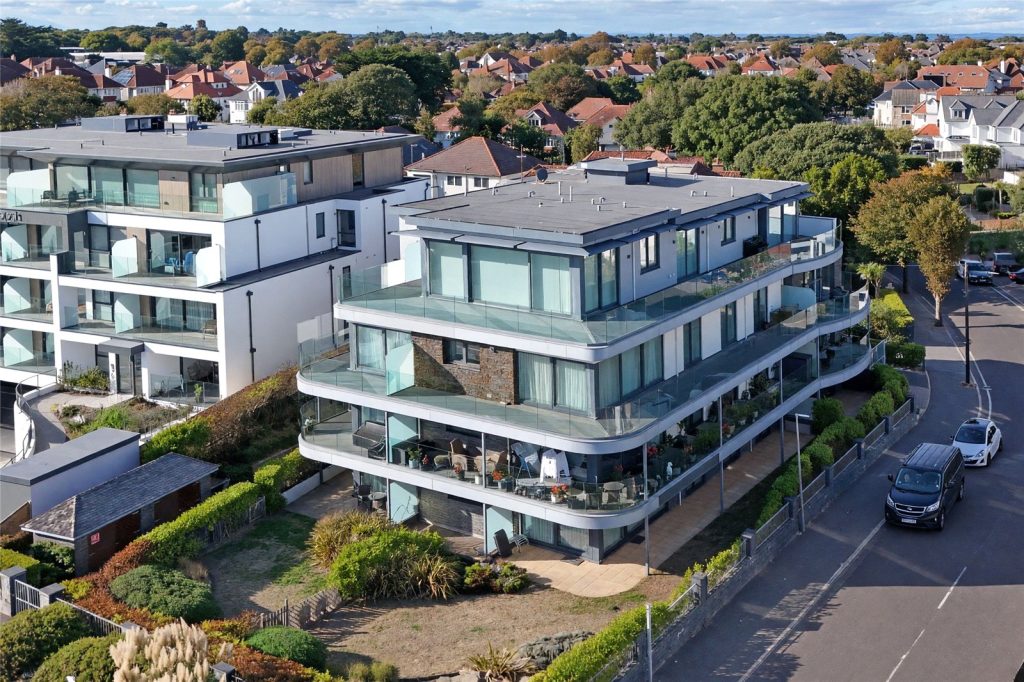 Boscombe Overcliff Drive, Bournemouth, Dorset, BH5 2EJ